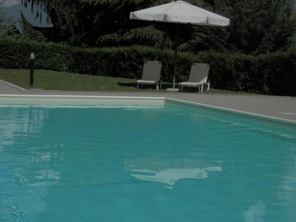 Апартаменты Casa Lella With Pool And Garden Лено Экстерьер фото